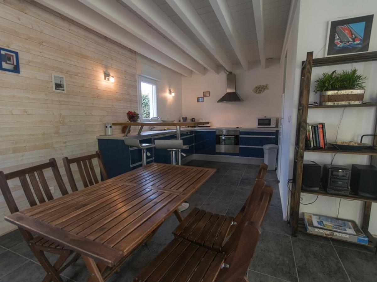 Maison Le Palais, 3 pièces, 4 personnes - FR-1-418-120 Extérieur photo